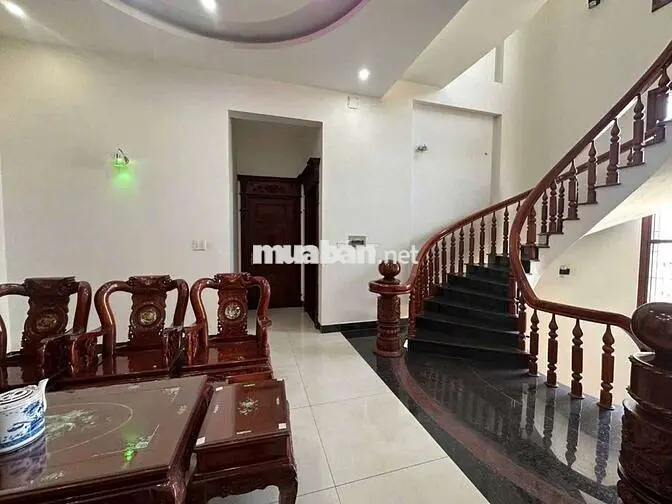 Cho thuê biệ thự siêu vip 7pn 6wc mặt tiềm Nguyễn Đức Thuận Hiệp Thành