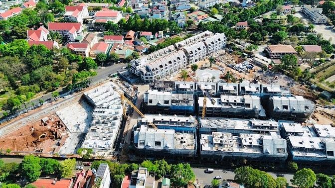 Shophouse - nhà phố Trung Tâm Buôn Ma Thuột chỉ 13,9tỷ ngang 6,5m -5mê