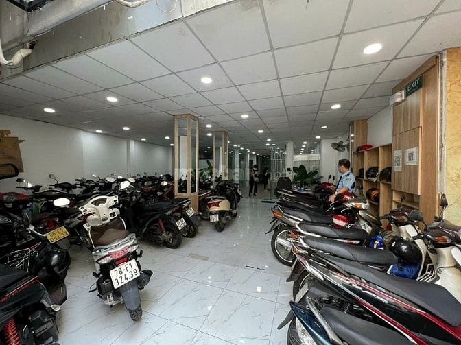 Cho thuê nhà mặt tiền 9 Trương Quốc Dung, P.8, Quận Phú Nhuận, 120 tr
