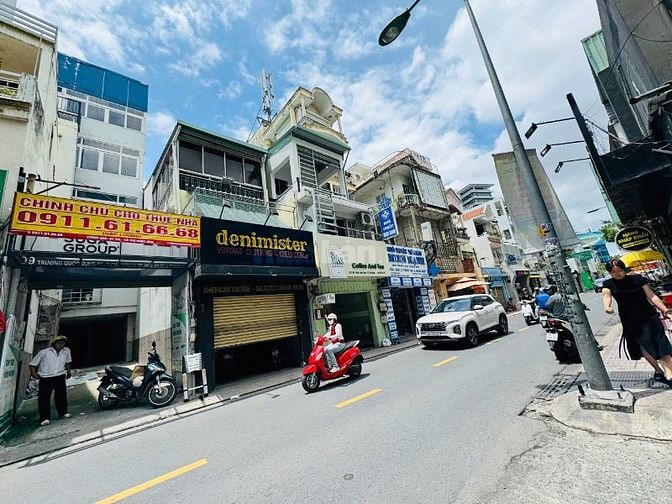 Cho thuê nhà mặt tiền 9 Trương Quốc Dung, P.8, Quận Phú Nhuận, 120 tr