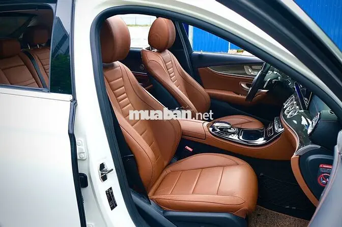 Mercedes E300 AMG 2016 Trắng 61.000km
