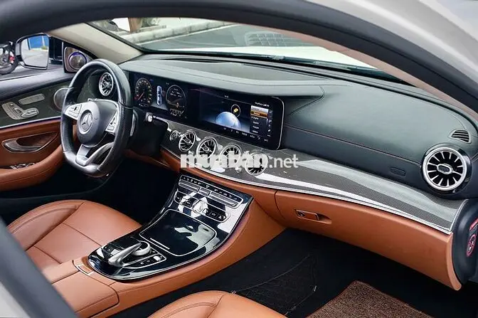 Mercedes E300 AMG 2016 Trắng 61.000km