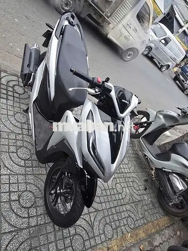 Honda Vario 150cc 2019 Bạc