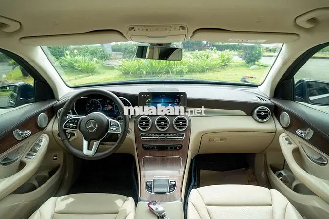 Mercedes GLC200 4Matic V1 2022 siêu lướt cực đẹp