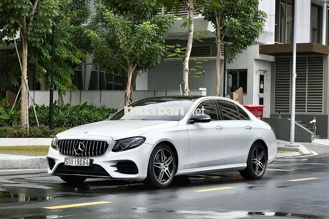 Mercedes E300 AMG 2016 Trắng 61.000km