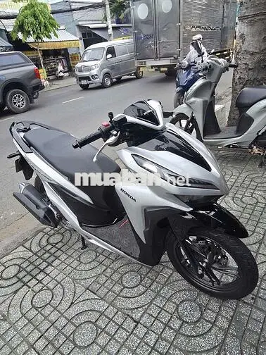 Honda Vario 150cc 2019 Bạc