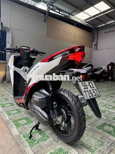 Honda Vario 150i 2022 Trắng Đỏ 7845 km
