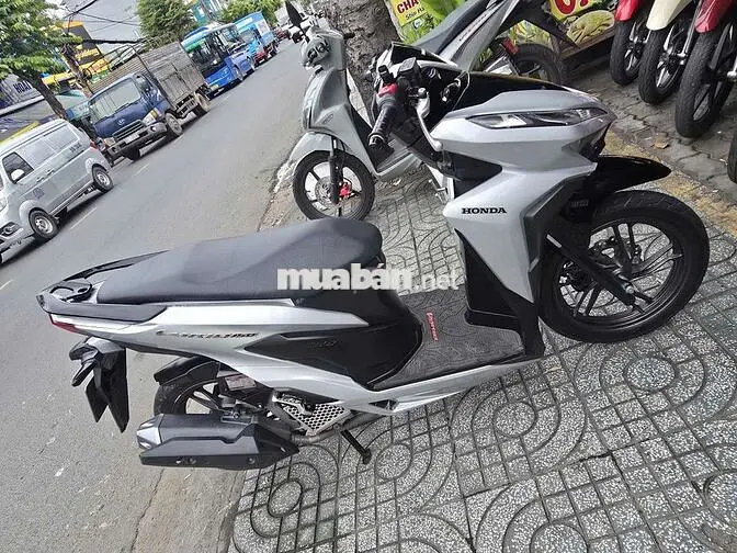 Honda Vario 150cc 2019 Bạc