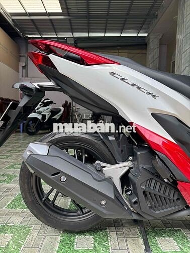 Honda Vario 150i 2022 Trắng Đỏ 7845 km