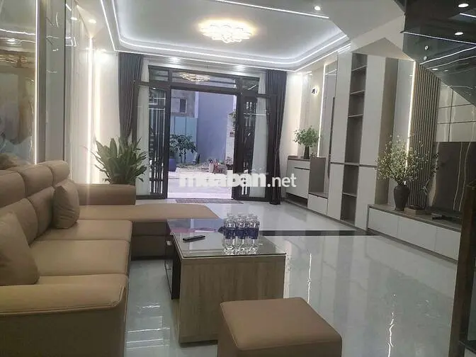   💥  quá đẹp quá xuất sắc.nội thất cực kỳ Cao cấp sang trọng  mê lắm ạ