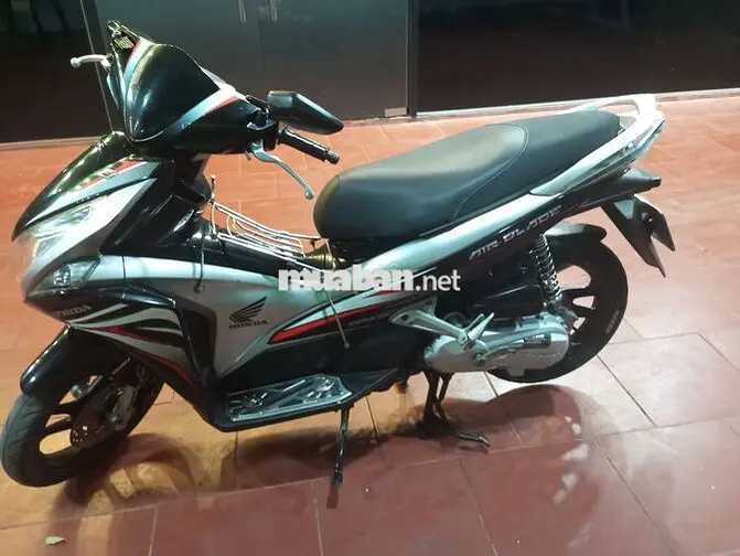 Honda Airblade 2011 Đen-Bạc Trong nước