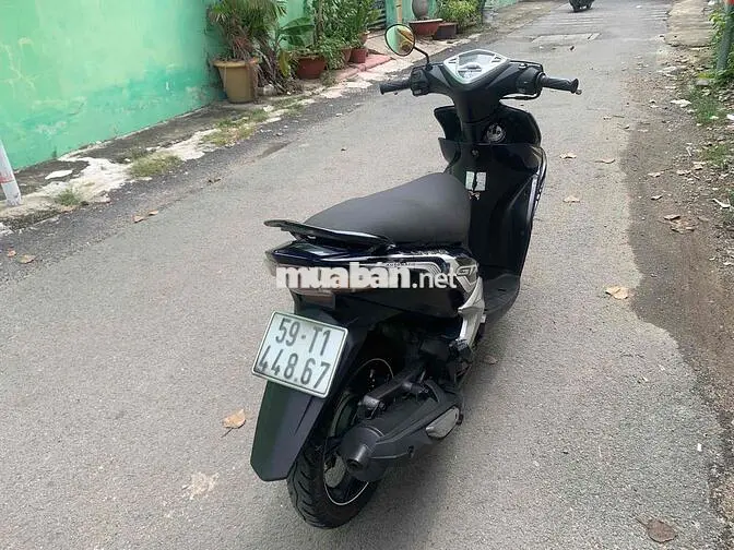 Yamaha Luvias GTX Xanh đen