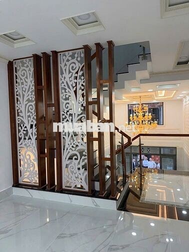 CHO THUÊ NHÀ LIỀN KỀ ĐƯỜNG PHÚ ĐỊNH LIỀN KỀ Q6, 175M2 GIÁ 15TR
