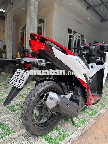 Honda Vario 150i 2022 Trắng Đỏ 7845 km
