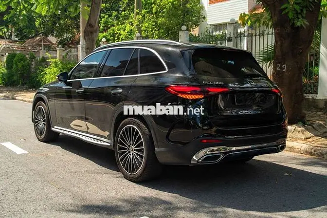 Mercedes GLC300 All New 2023 siêu lướt 8.000km
