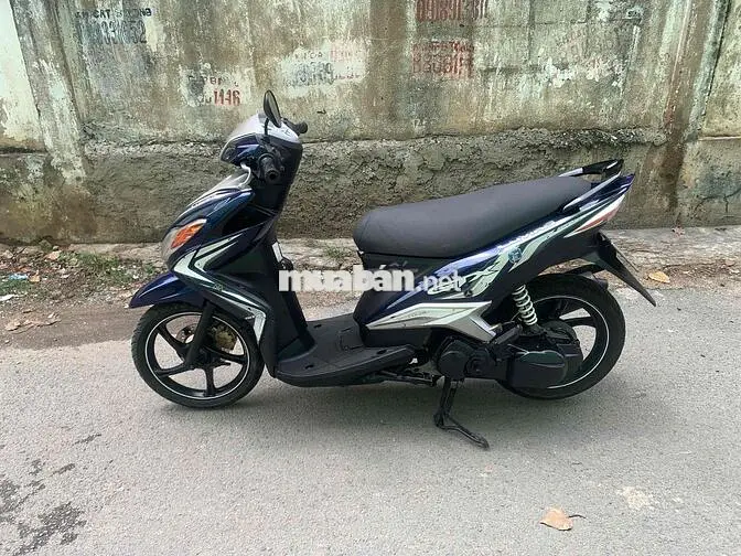 Yamaha Luvias GTX Xanh đen