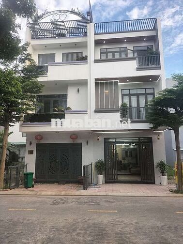   💥  quá đẹp quá xuất sắc.nội thất cực kỳ Cao cấp sang trọng  mê lắm ạ