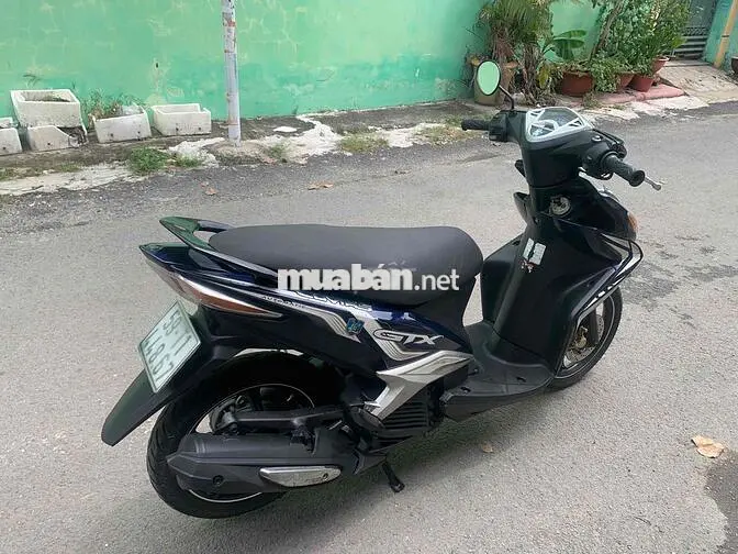 Yamaha Luvias GTX Xanh đen