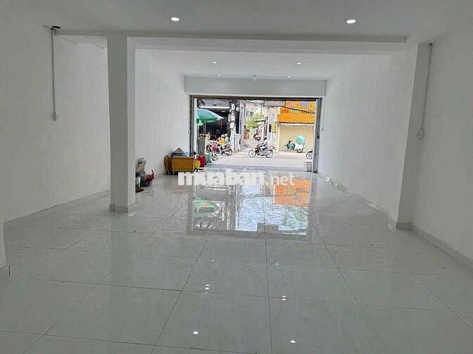 Mặt Tiền Lê Quang Định Ngang 5m 160m2 Có 1 Lầu Có VỈa Hè Cho Quán Ăn