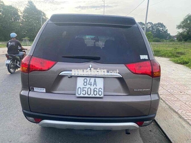 Mitsubishi Pajero Sport 2012 Nâu
