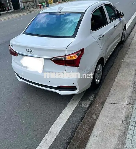 Hyundai i10 Sedan 2017 Số tự động Trắng