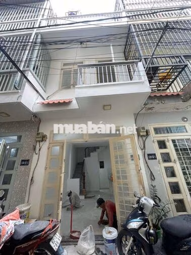 Đầu T9 Trống - Cho thuê nhà Nguyên Căn Q12