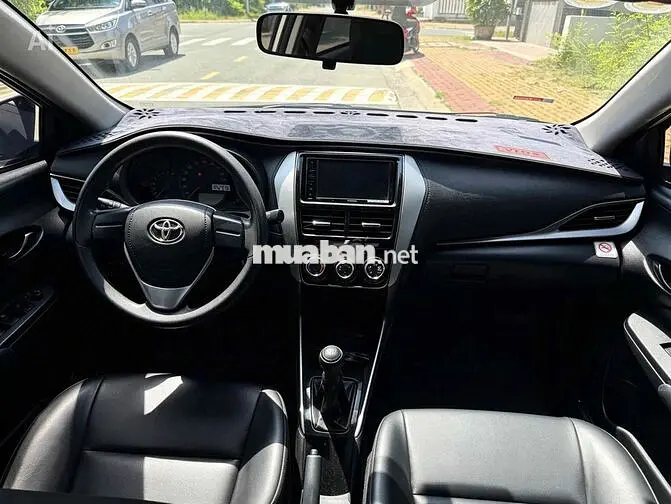 Toyota Vios Số sàn 2020 5 chỗ Trắng số sàn xe gđ