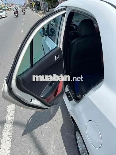 Hyundai i10 Sedan 2017 Số tự động Trắng