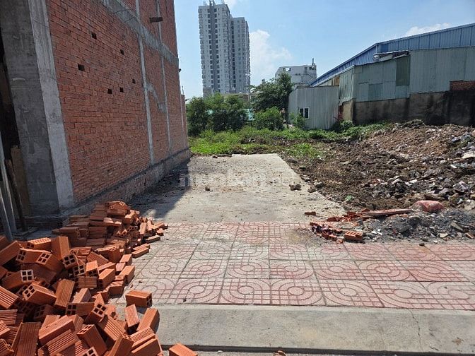 Đất hẻm nhựa 13m có lề p An Lạc