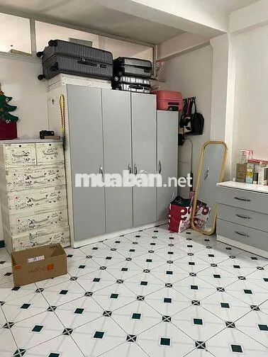 [QUẬN 4 SÁT QUẬN 1] - TÌM NỮ Ở GHÉP - 3TR250/ tháng (ngay cầu Ông Lãnh
