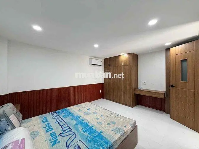 4Tỷ6 HÀNG XANH – Nhà 1 trệt 1 lửng, 2PN
