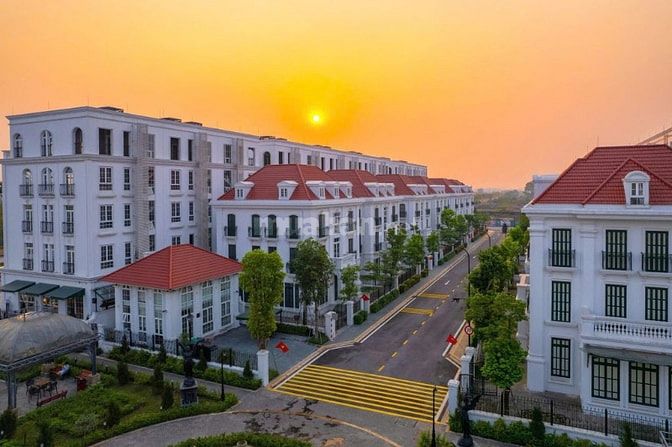 Bán siêu phẩm biệt thự Avenue Garden đường Tây Thăng Long giá đầu tư