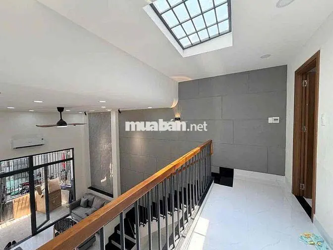 4Tỷ6 HÀNG XANH – Nhà 1 trệt 1 lửng, 2PN