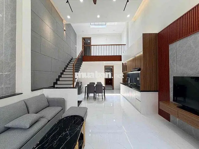 4Tỷ6 HÀNG XANH – Nhà 1 trệt 1 lửng, 2PN