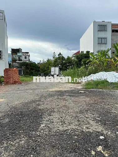 Bán gấp đất thổ cư: 5x18,đường D9,p.phú Mỹ,Q7(củ)