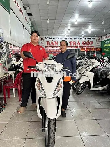 Honda Vario Trắng