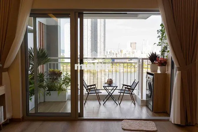 Bán nhanh căn hộ 2PN Indochina-100m2- view sông Hàn- full nội thất
