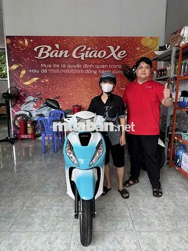 Honda Vario Trắng