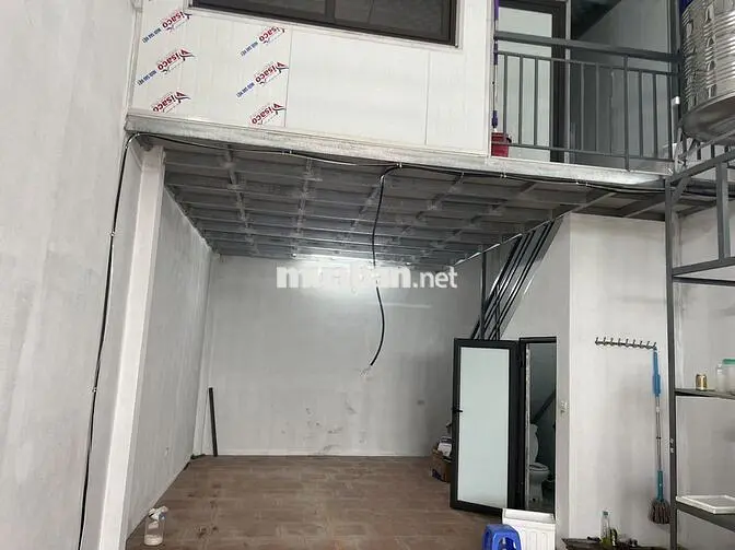 Bán đất tặng nhà đang cho thuê 6tr, 80m2, lô góc tháng vĩnh viễn