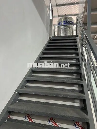 Bán đất tặng nhà đang cho thuê 6tr, 80m2, lô góc tháng vĩnh viễn