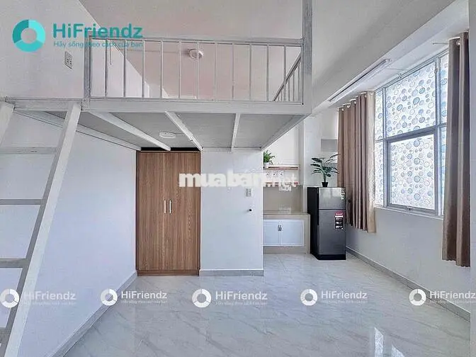Phòng gác xép BAN CÔNG thoáng mát cả ngày đi bộ tới GTVT, Hutech, FTU