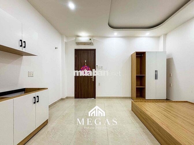 Trống Sẵn Căn Studio Full Nội Thất Cửa Sổ Giếng Trời Ngay Lotte Mart