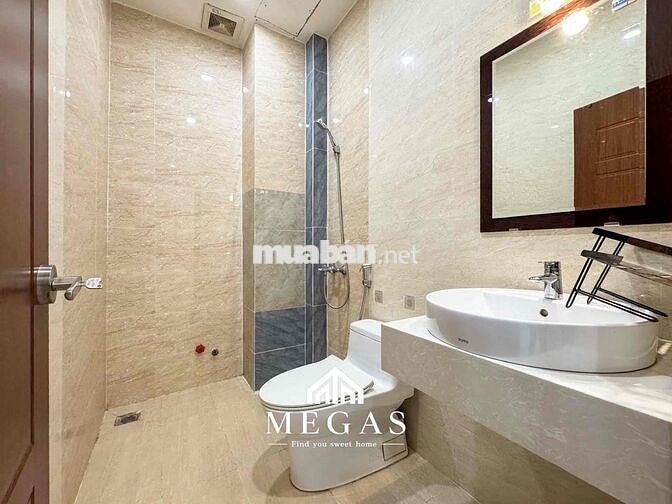 Trống Sẵn Căn Studio Full Nội Thất Cửa Sổ Giếng Trời Ngay Lotte Mart