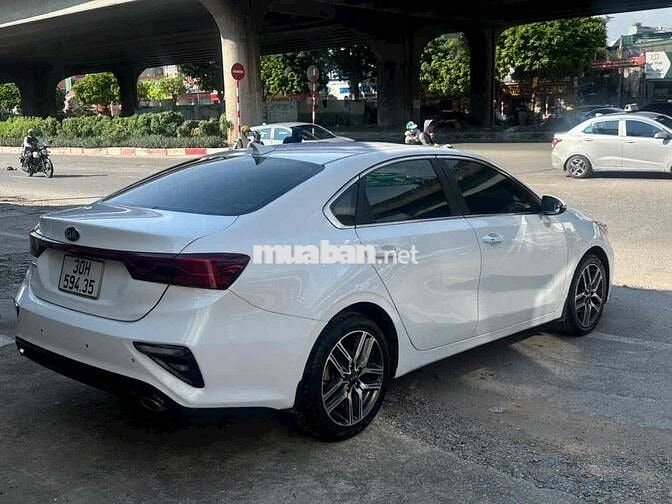 Kia Cerato 2019 1.6 Luxury Trắng bản 1.6 luxury