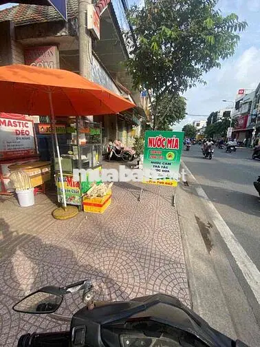 Mặt bằng bán nước mía,nước cam,cafe mang đi