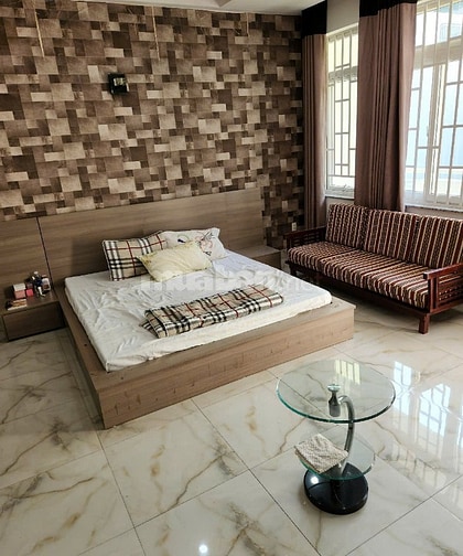Cho thuê căn nhà phố khu Sadeco Phước Kiển A giá 20tr/tháng