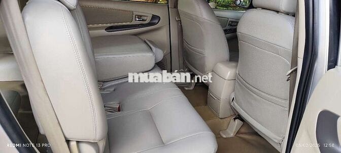 Toyota Innova E 2014 Số sàn Bạc