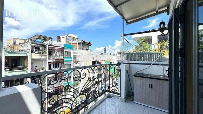 STUDIO TÁCH BẾP BAN CÔNG CÁCH SGU 700M, UEH 2KM GẦN CÁC ĐH LÂN CẬN Q5