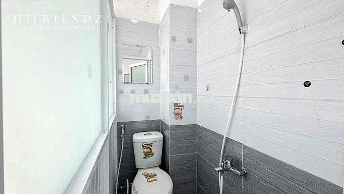 STUDIO TÁCH BẾP BAN CÔNG CÁCH SGU 700M, UEH 2KM GẦN CÁC ĐH LÂN CẬN Q5