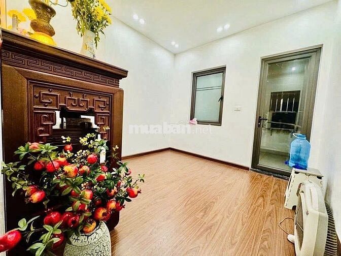Cho thuê nhà Kim Mã - Ba Đình - 30m² 4 tầng Full nội thất - 11,5 triệu